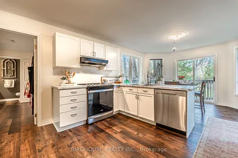 102 Edwina Drive, ON K0M 1A0