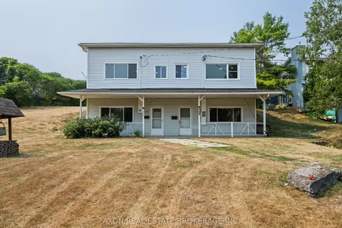 300-302 Coronation Boulevard, ON K7M 5P9