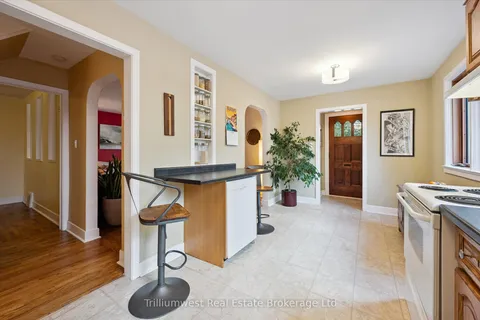 4 Balsarroch Place, ON N1E 3J5