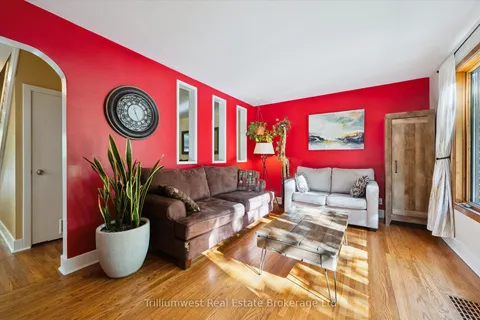 4 Balsarroch Place, ON N1E 3J5