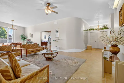 7 Eagle Chase Court, ON K2J 3N5