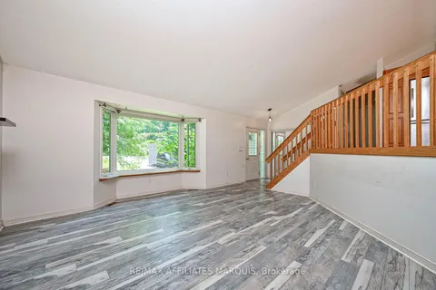 122 Church Avenue, ON K7H 0H1