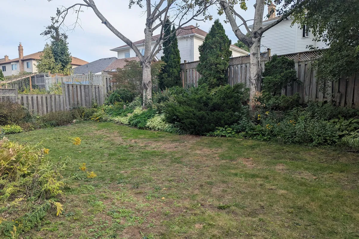 537 Westman Avenue, ON K9K 2E6