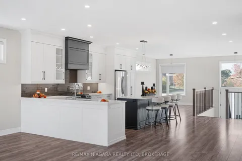 252 Colbeck Drive, ON L3C 0B4