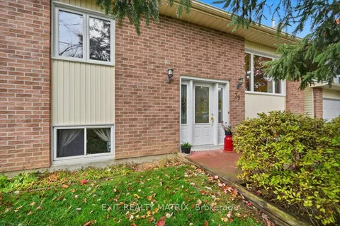 39 GEORGE Street, ON K4R 1C2