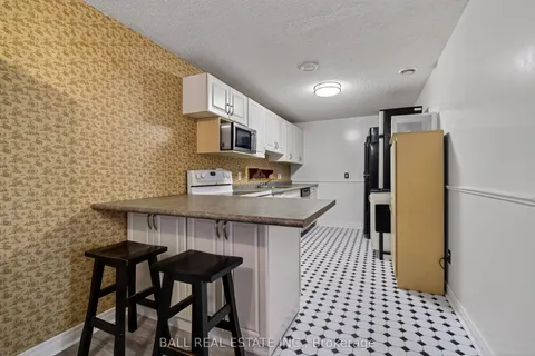 116 Adelaide Street, ON K9V 0B7