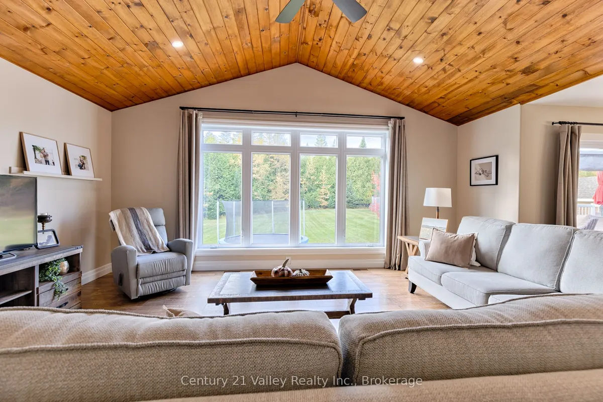 62 Bochert Road, ON K0J 1T0