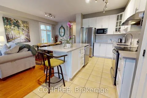 29D Cresthaven Drive, ON K2G 6T8