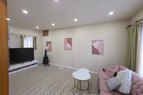 30 Emilie Street, ON N3S 1S4