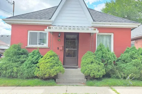 30 Emilie Street, ON N3S 1S4