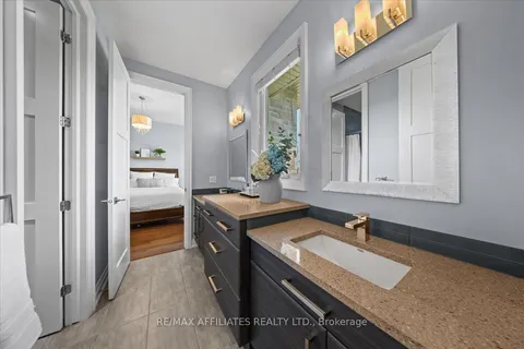 1610 Linkland Court, ON K4C 0A5