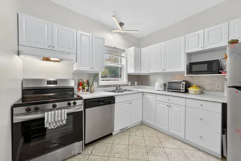 47 Livingston Street, ON K7L 4L1