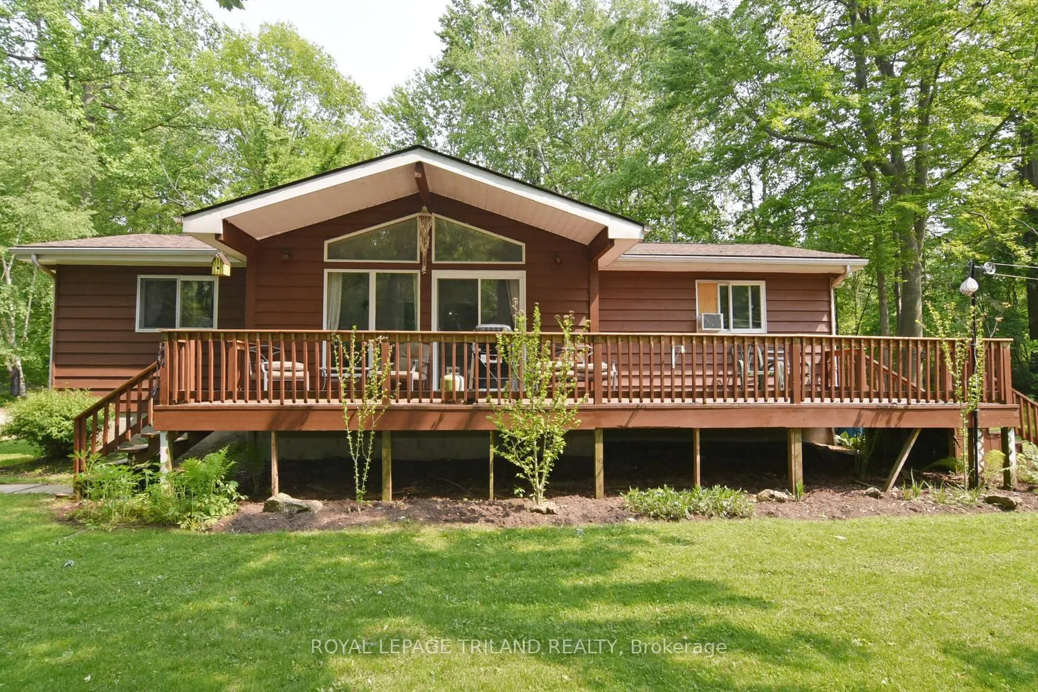 9898 Phoebe Lane, ON N0N 1J1