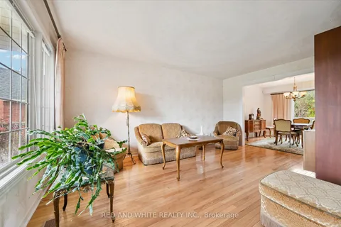 172 Mayberry Court, ON N2K 3K2