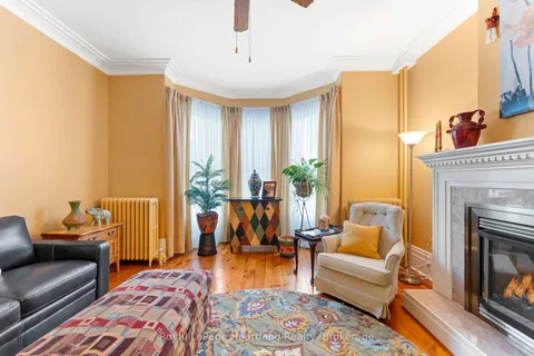 133 ST GEORGES Crescent, ON N7A 2M1