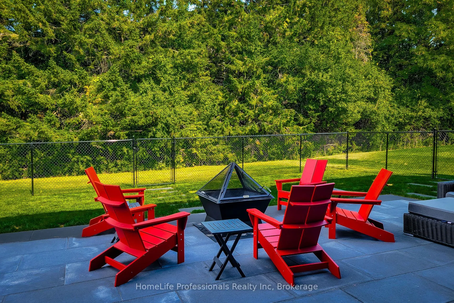 11 Black Willow Court, ON L0R 1R0