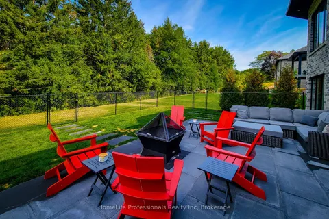 11 Black Willow Court, ON L0R 1R0