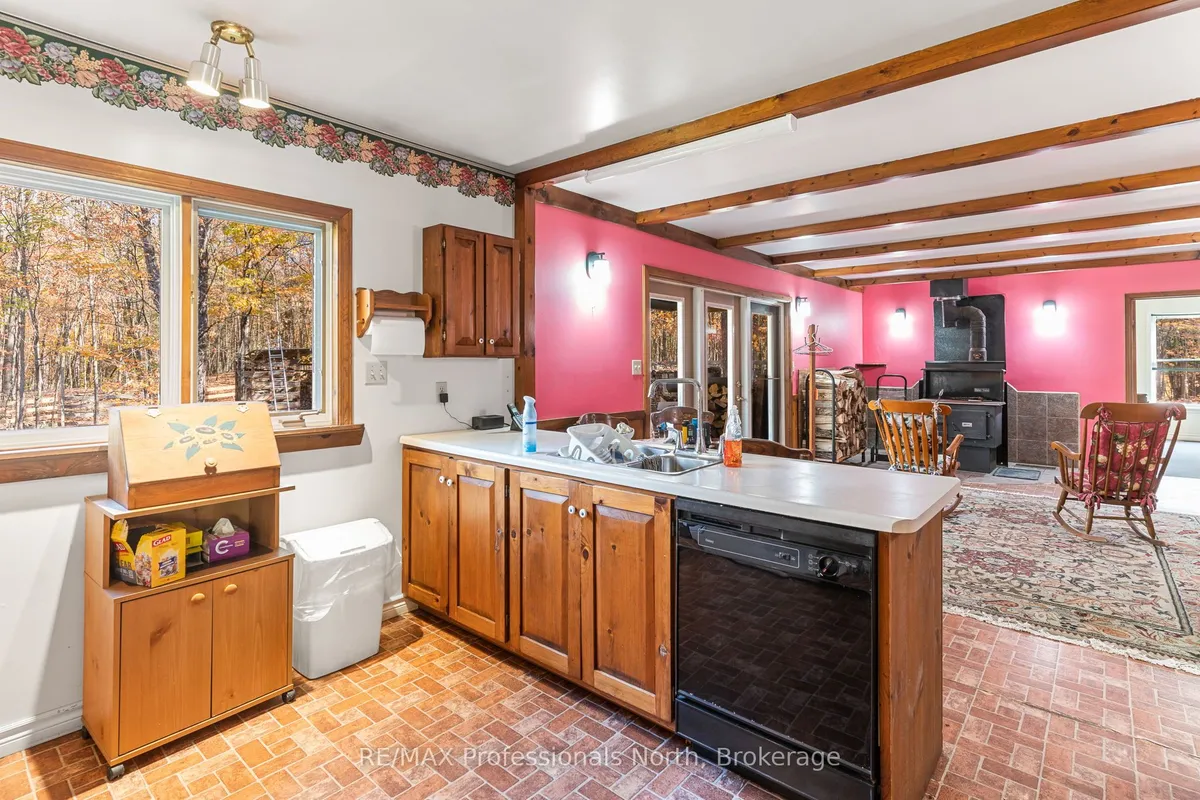 1415 South Lake Road, ON K0M 2K0