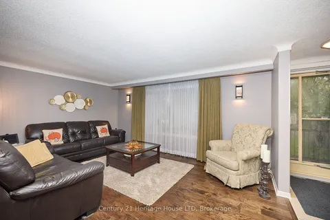 845 Parkdale Avenue, ON L2A 5B8