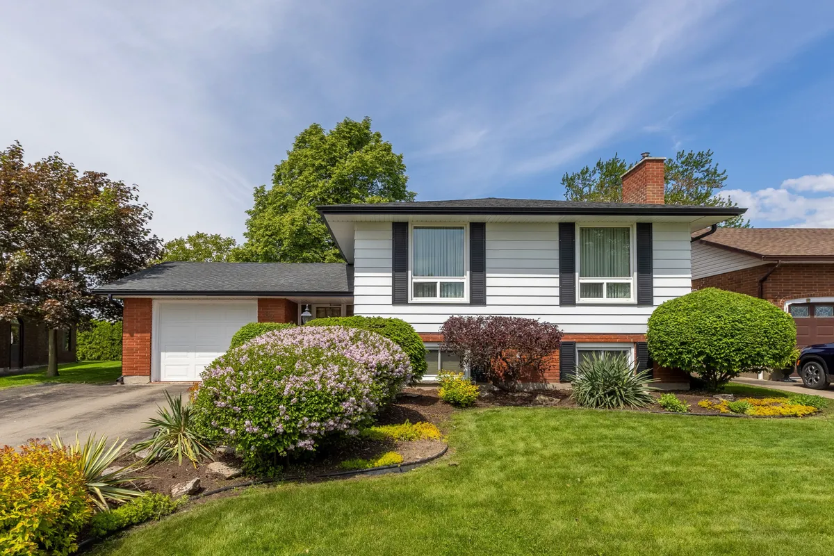 82 Westwood Crescent, ON L3C 4R3