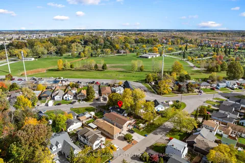 60 Rosedale Avenue, ON L2P 1Y7