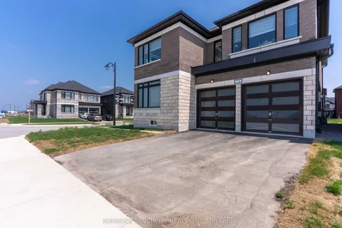 34 Mckay Avenue, ON K9V 0R2