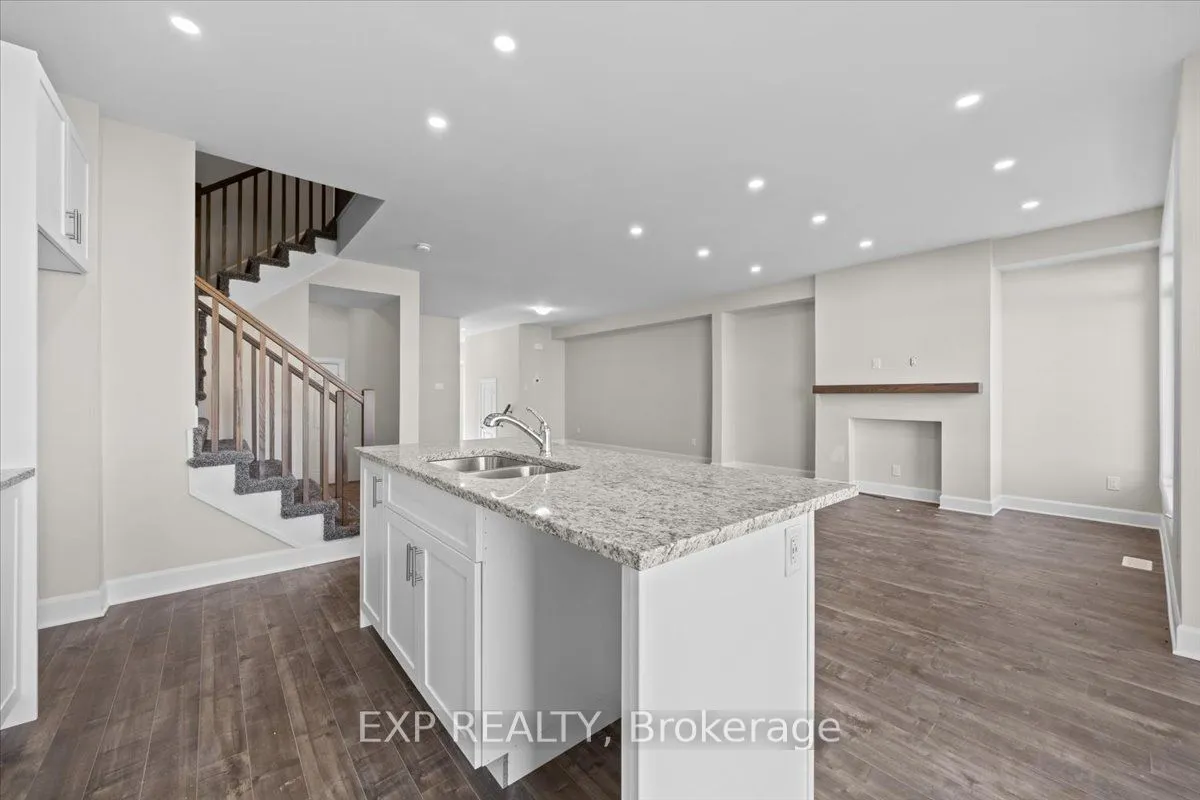 70 Eastwood Drive, ON K7C 0C4