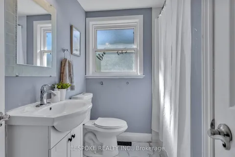 388 Aberdeen Avenue, ON K9H 4X6