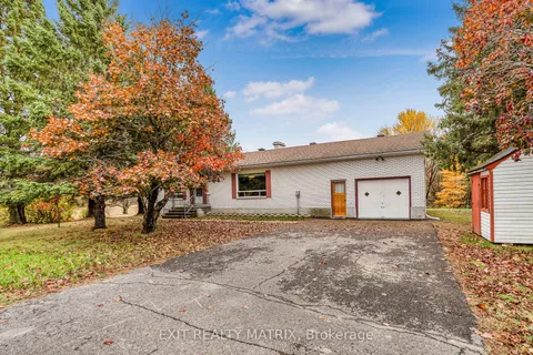 5079 County Rd 17 Road, ON K0B 1A0