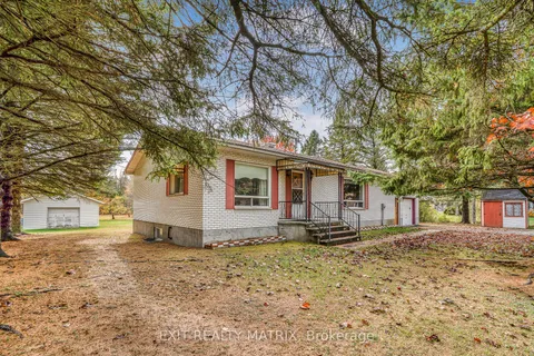 5079 County Rd 17 Road, ON K0B 1A0