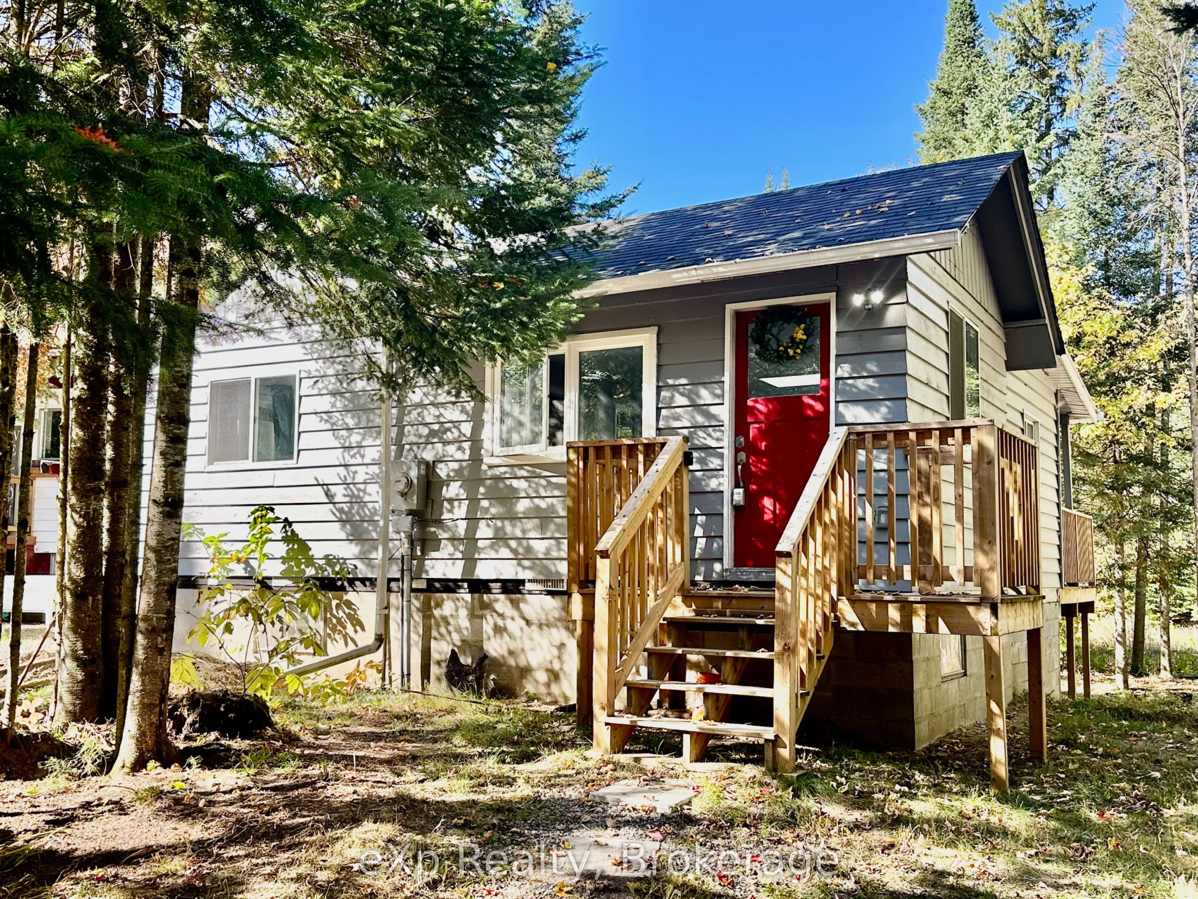 61 Robert Road, ON P1H 1L4