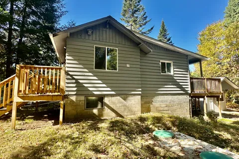 61 Robert Road, ON P1H 1L4