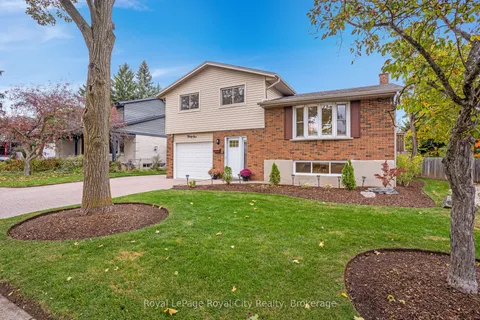 31 Lambert Crescent, ON N1G 2R4