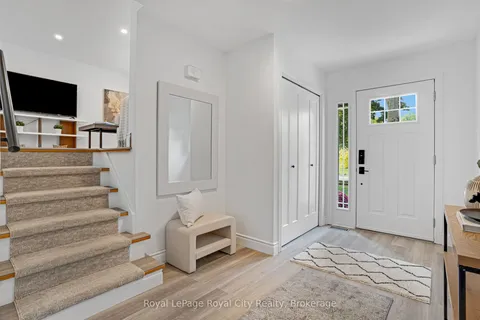 31 Lambert Crescent, ON N1G 2R4