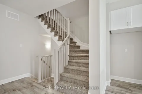 16 Reynolds Avenue, ON K7C 0C4