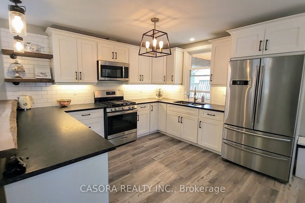 324 East 43rd Street, ON L8T 3C7