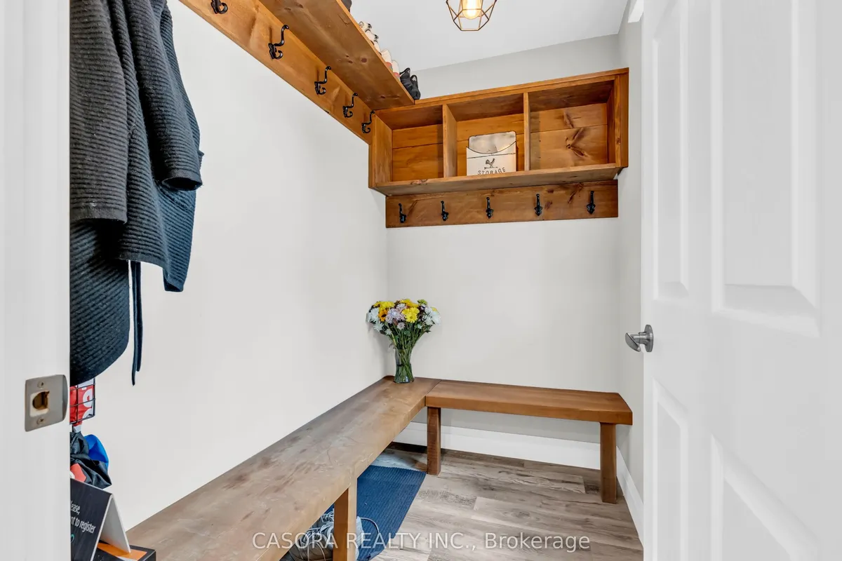 324 East 43rd Street, ON L8T 3C7