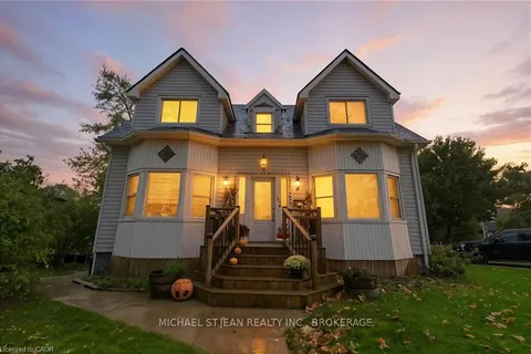 162 St. George Street, ON L3C 5P1