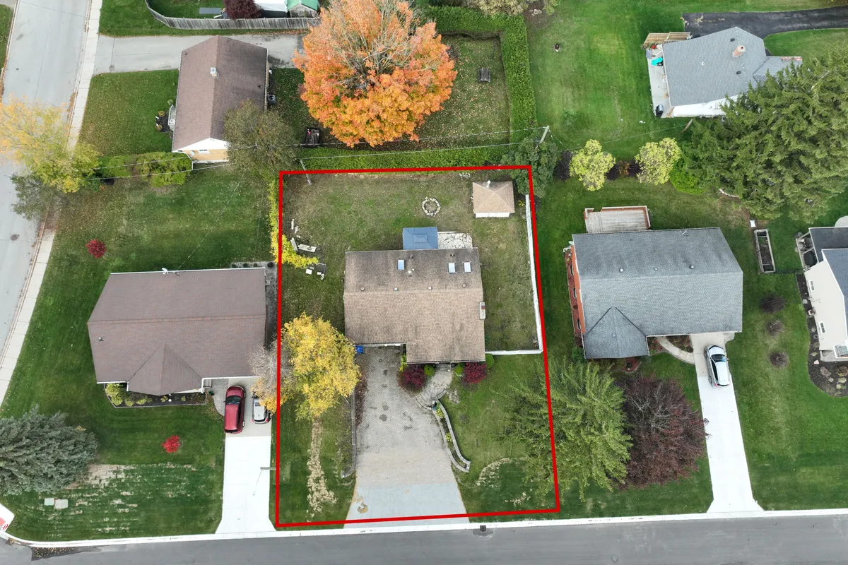 470 7th Street, ON N4N 2J4