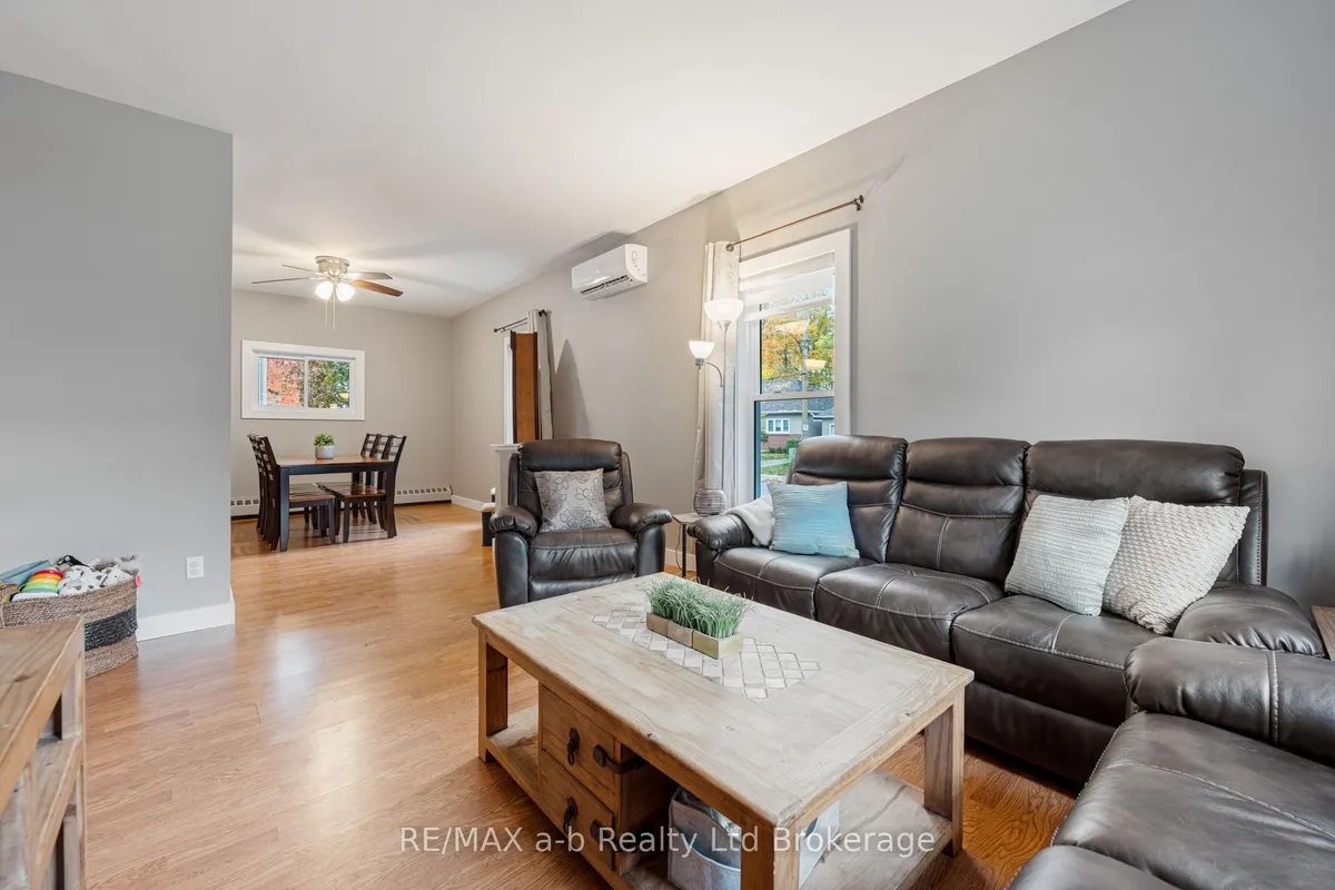 31 Concession Street, ON N4G 1R4