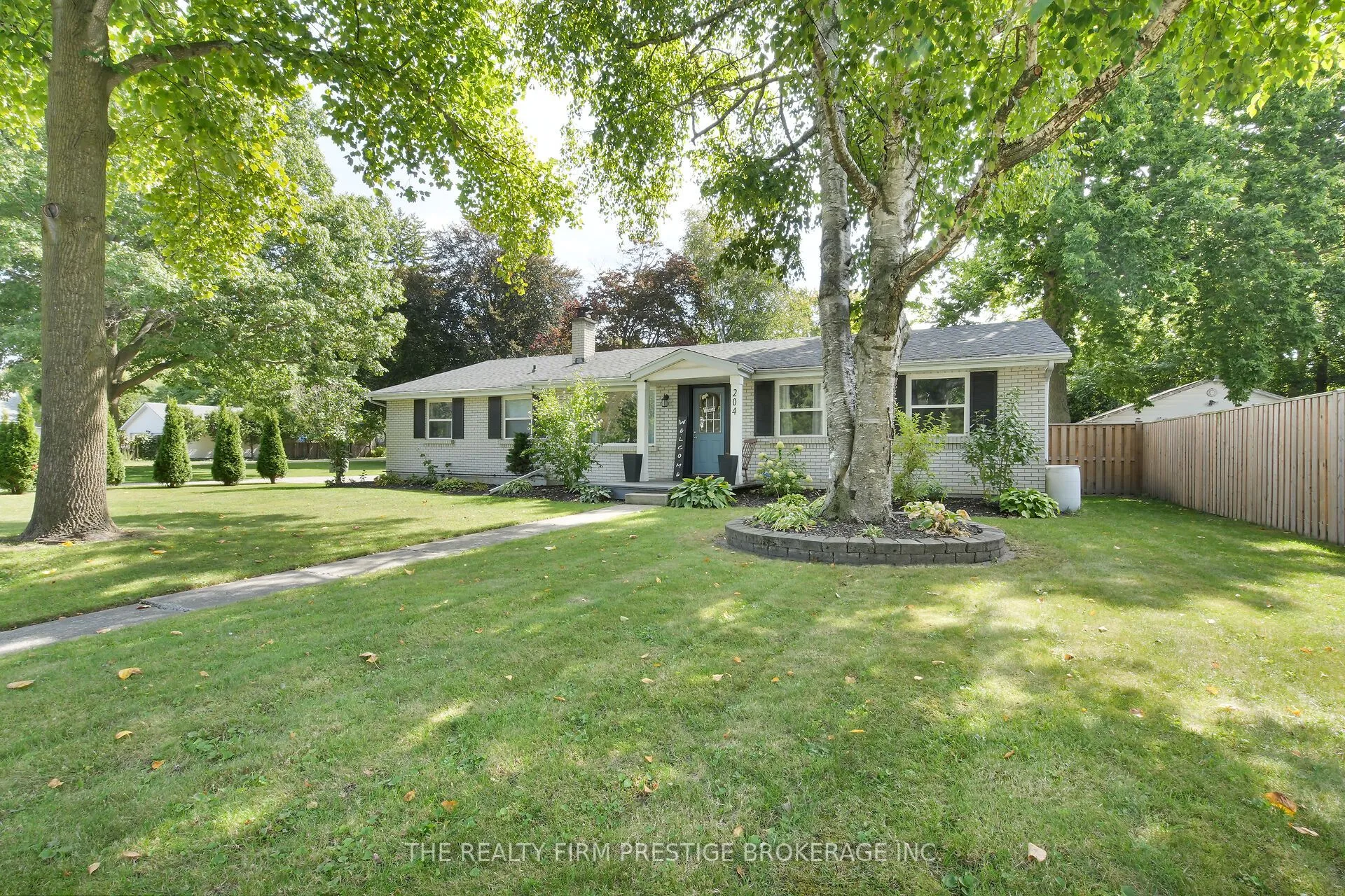 204 Main Street, ON N0L 2P0