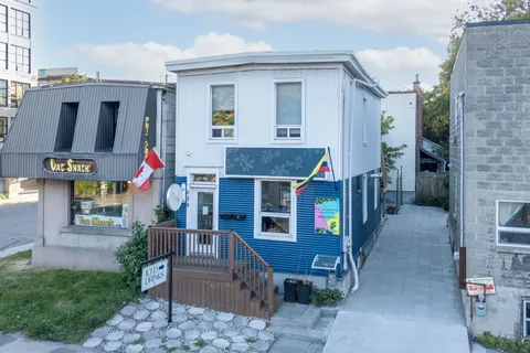 684 BRONSON Avenue, ON K1S 4E9