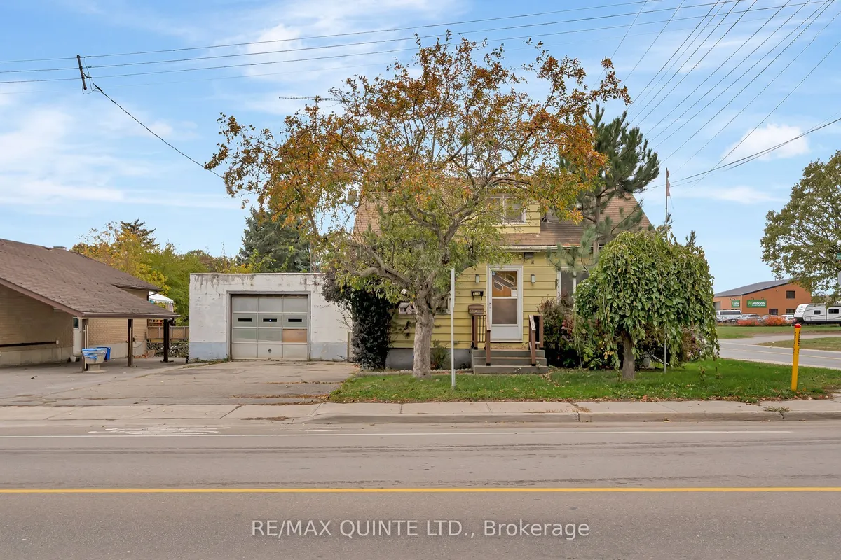 336 Sidney Street, ON K8V 2T9