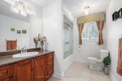 4633 Albion Road, ON K1X 1A4