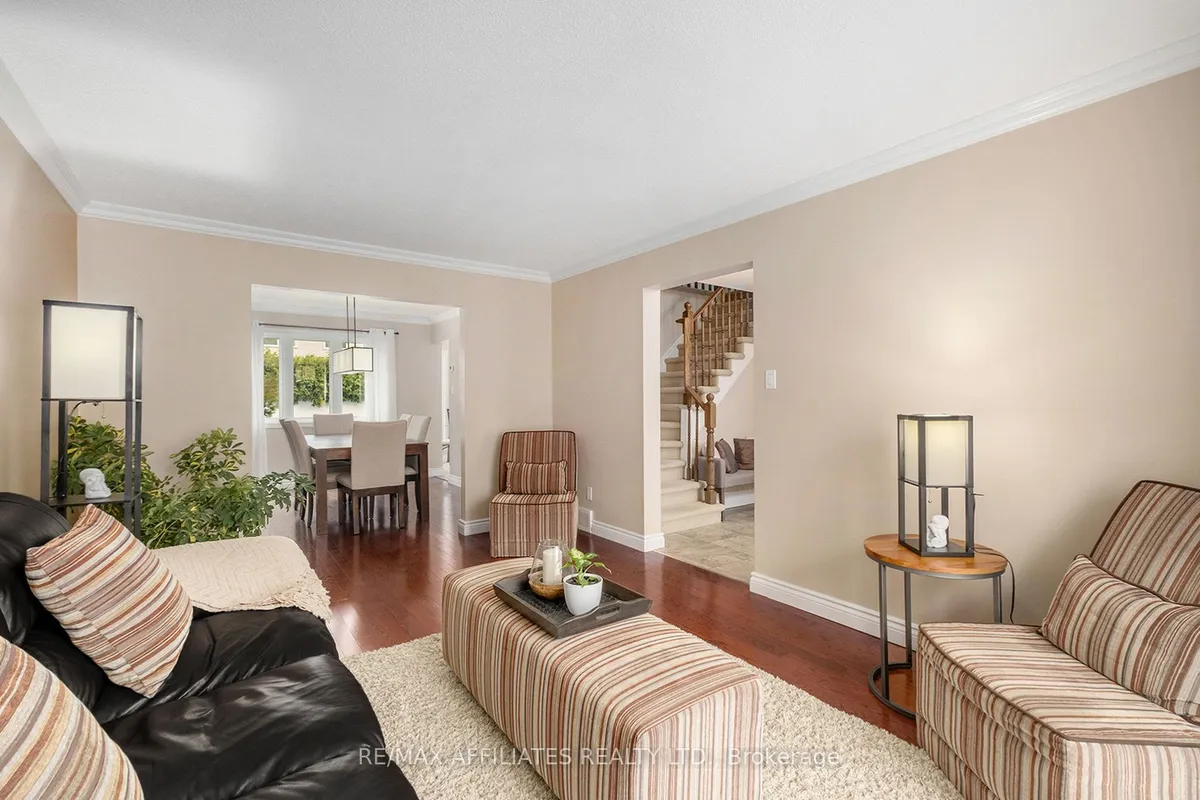 1315 Prestone Drive, ON K1E 2Z2