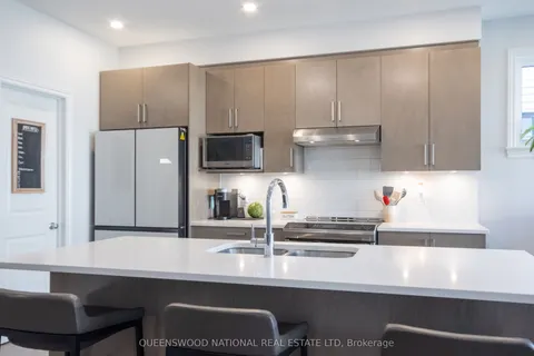 551 Cardamom Terrace, ON K2S 2Y1