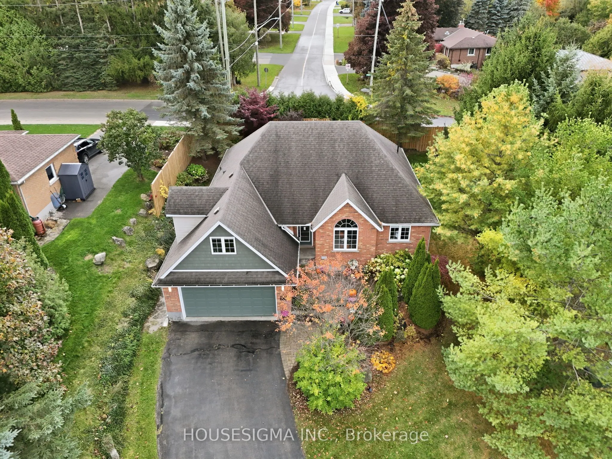 32 Dickinson Court, ON N0B 1S0