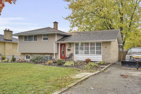 1502 Perth Avenue, ON N5V 2M5