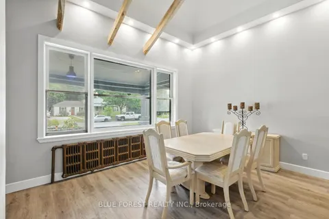 358 Simcoe Street, ON N6B 1J7