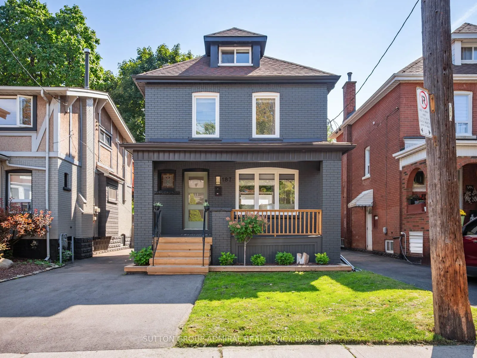 187 Rosslyn Avenue, ON L8M 3J4